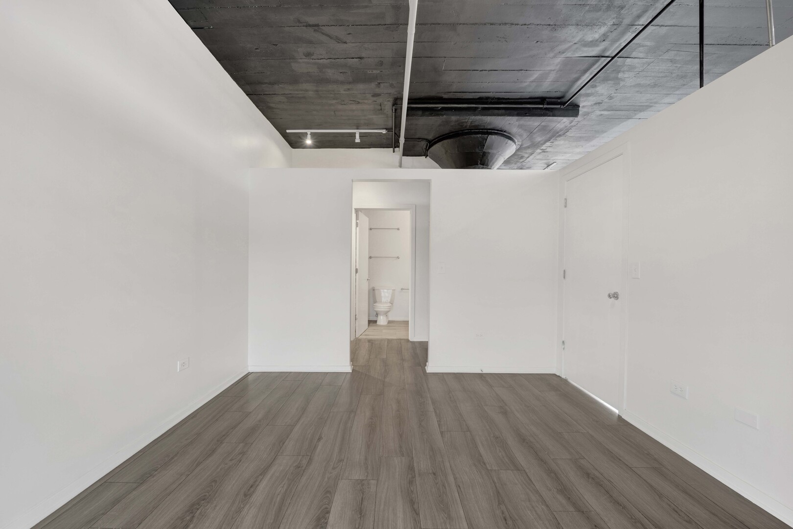 1524 S Sangamon Street Unit: 401