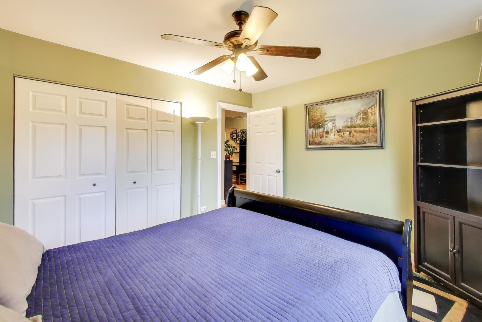 5953 N Kenmore Avenue Unit: 404