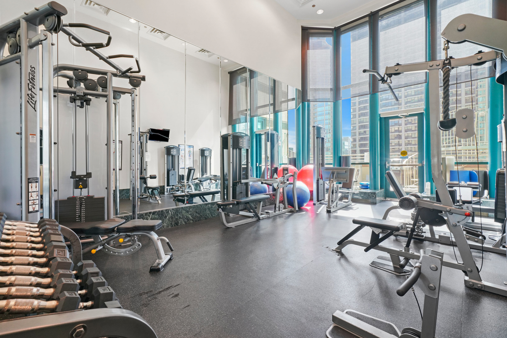 100 E Huron Street Unit: 4503