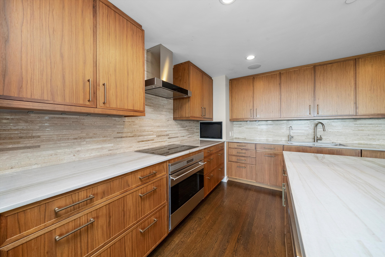 100 E Huron Street Unit: 4503