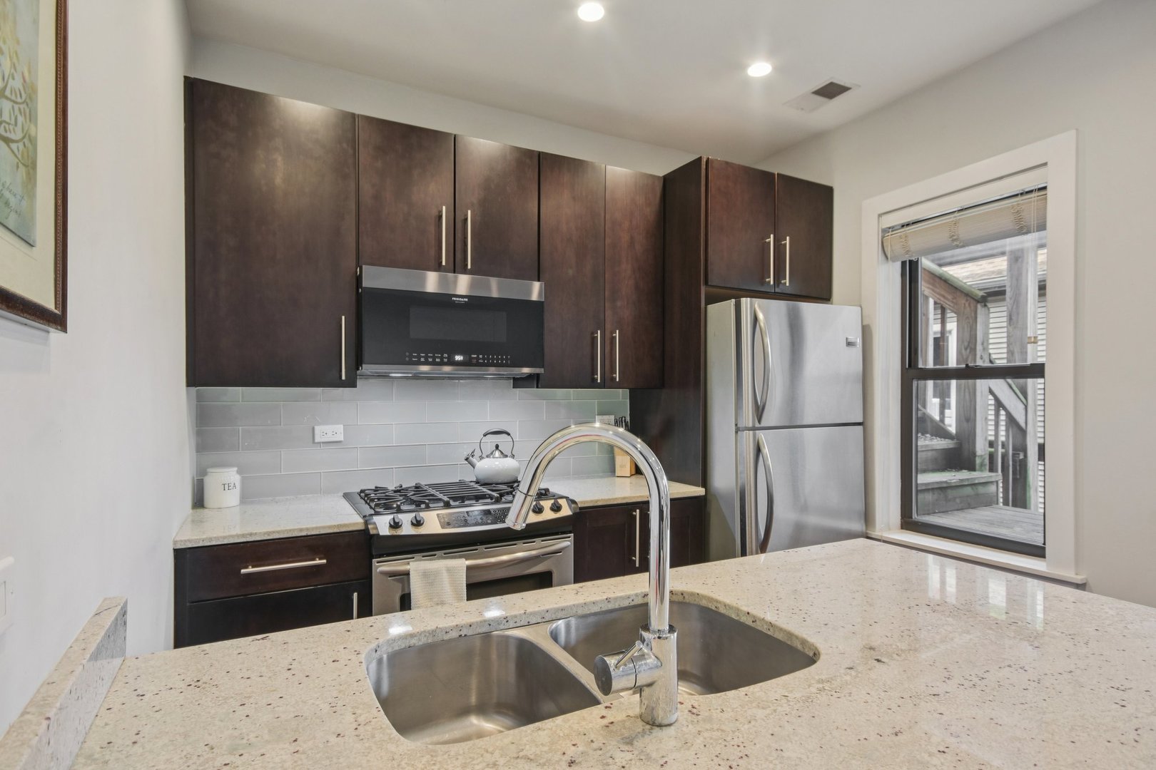 1714 W Grace Street Unit: 2W