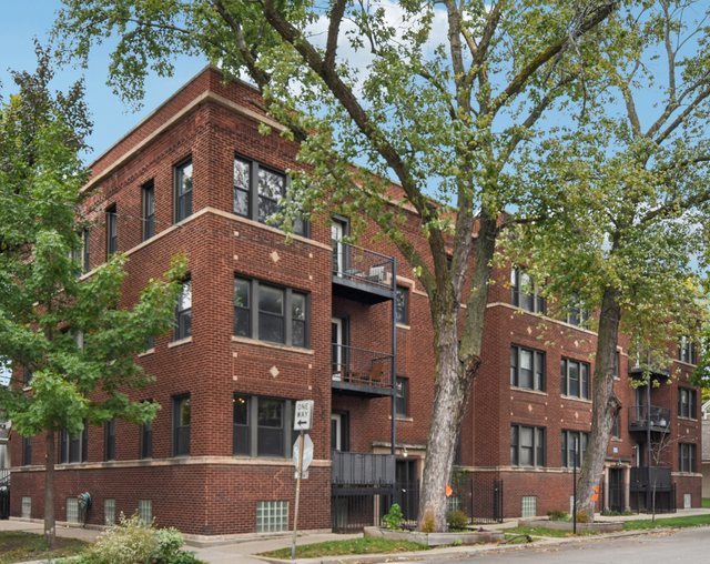 1714 W Grace Street Unit: 2W