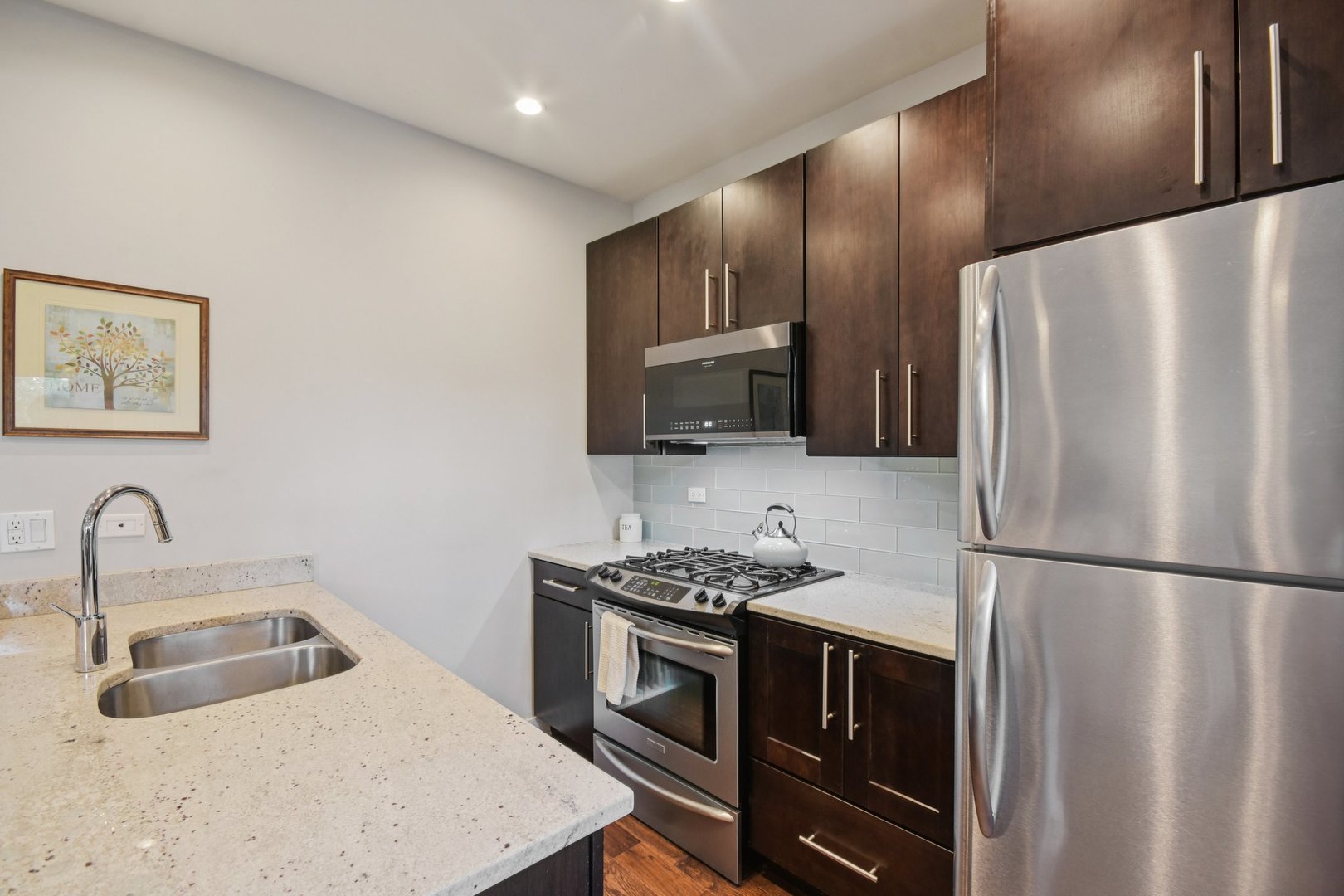 1714 W Grace Street Unit: 2W