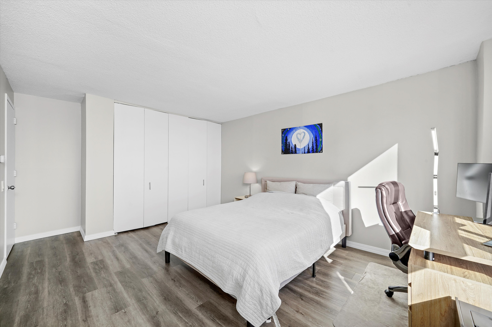 899 S Plymouth Court Unit: 1607