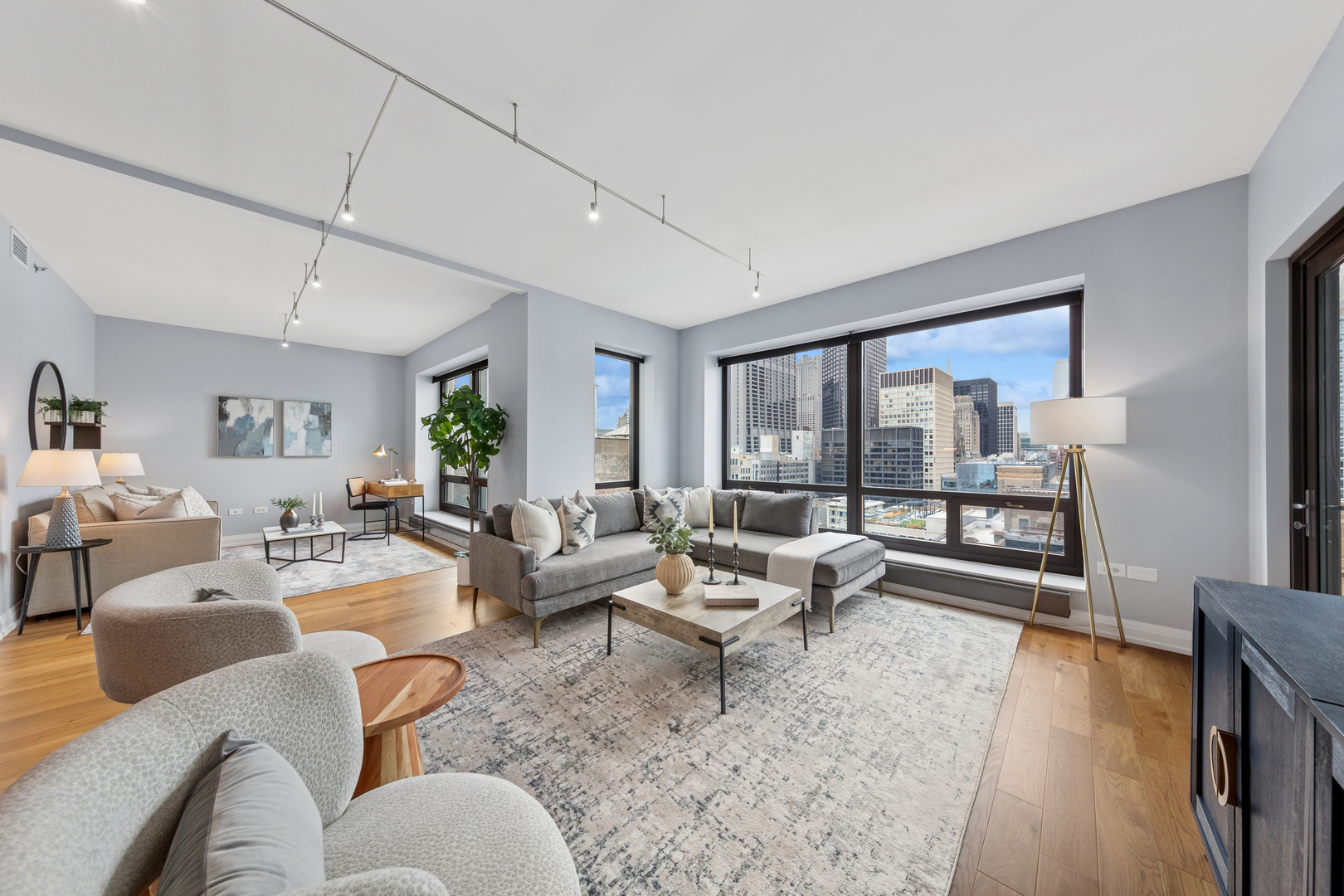 130 N Garland Court Unit: 2612