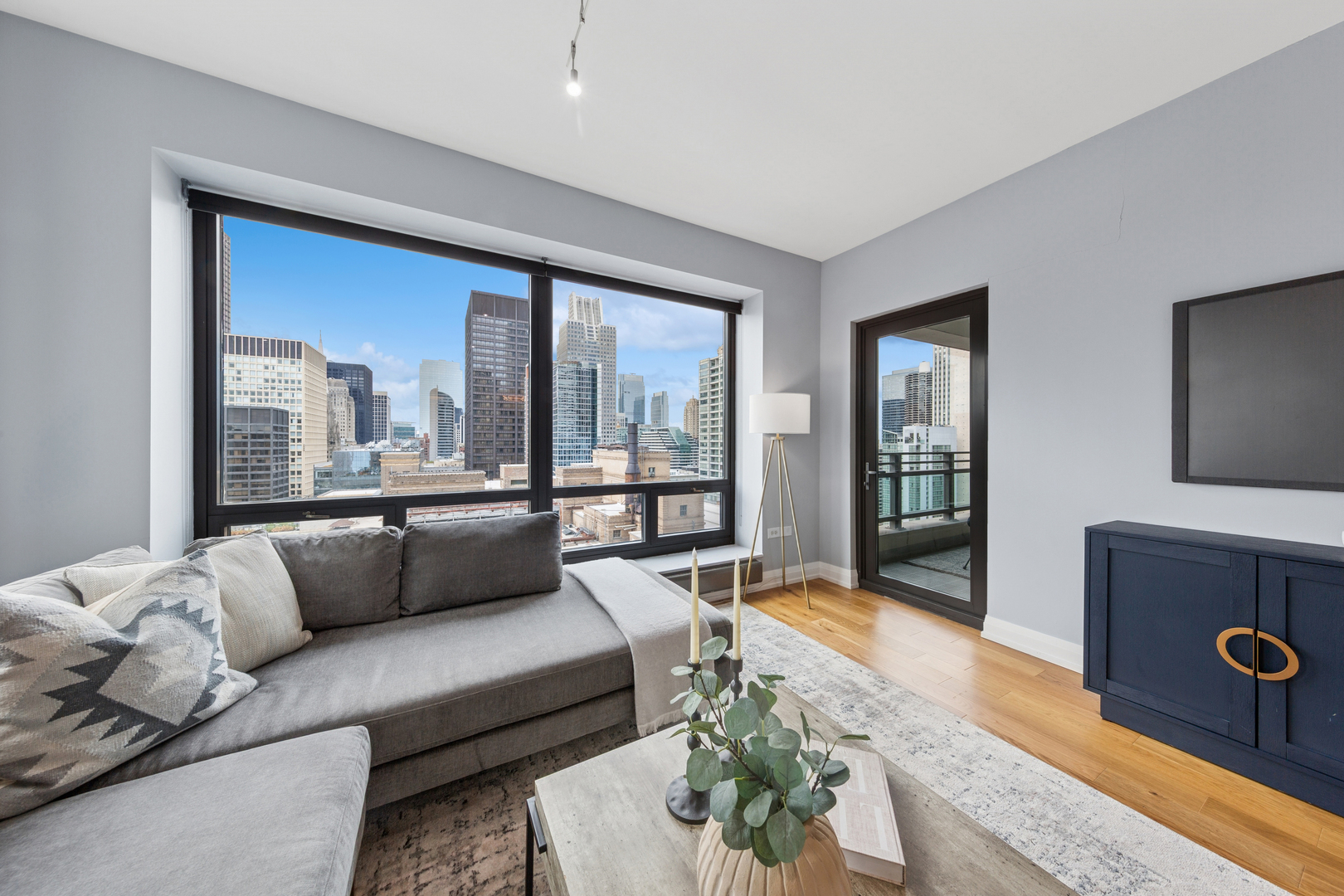 130 N Garland Court Unit: 2612