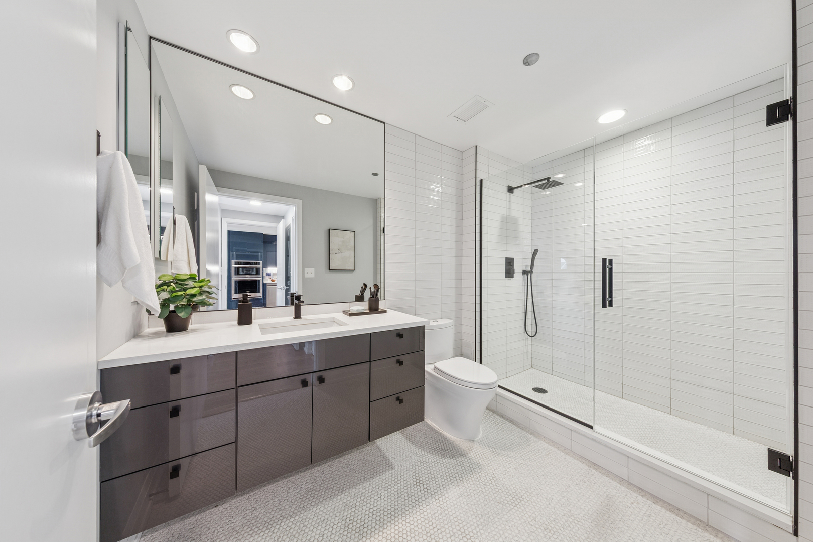 130 N Garland Court Unit: 2612