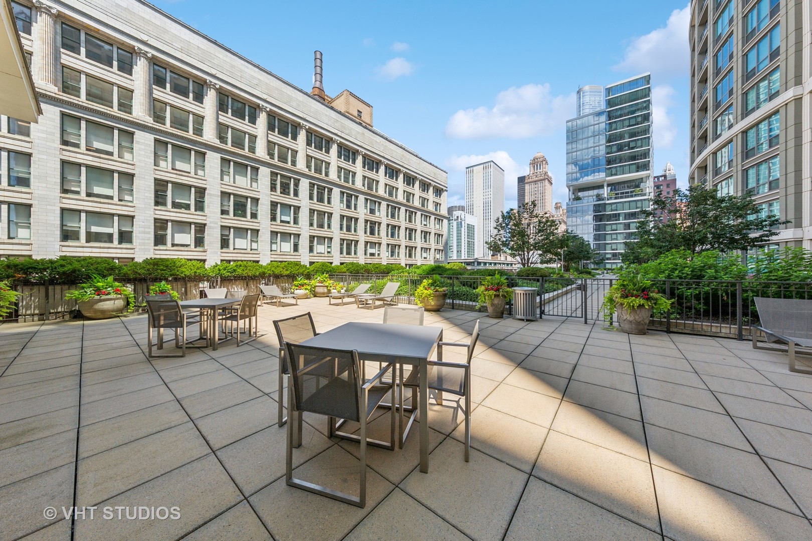 130 N Garland Court Unit: 2612