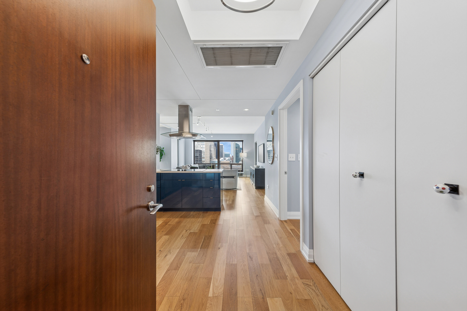 130 N Garland Court Unit: 2612