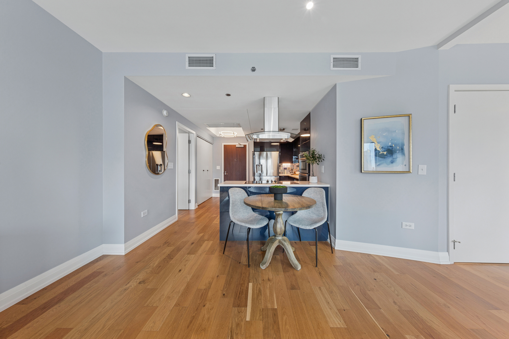 130 N Garland Court Unit: 2612