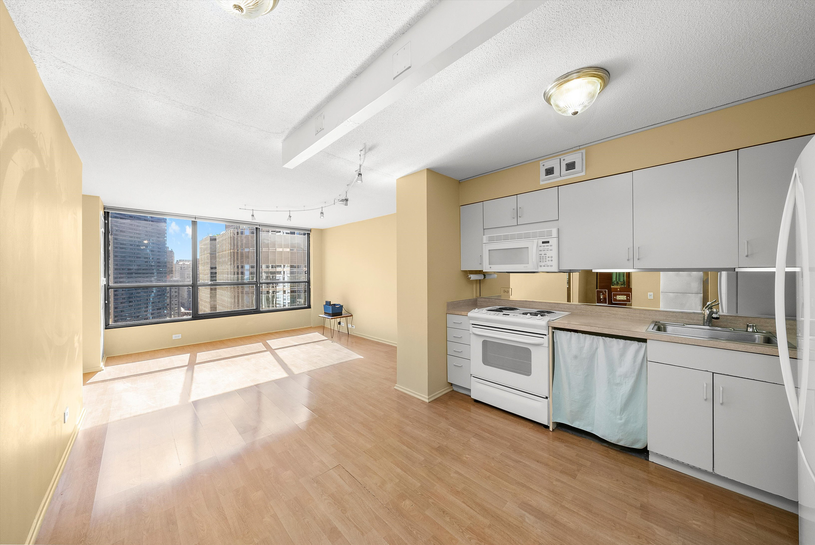 405 N Wabash Avenue Unit: 1608