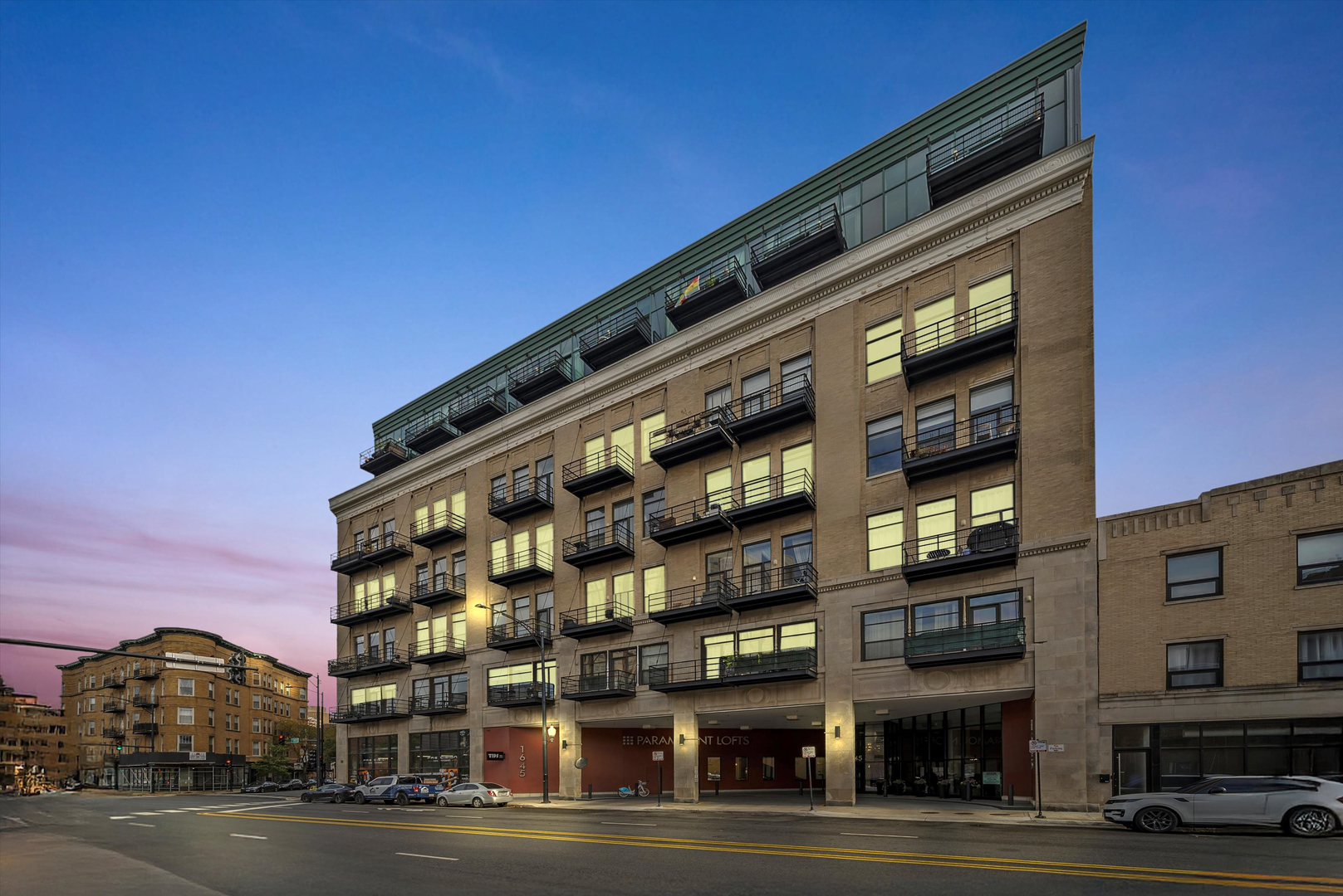 1645 W Ogden Avenue Unit: 702