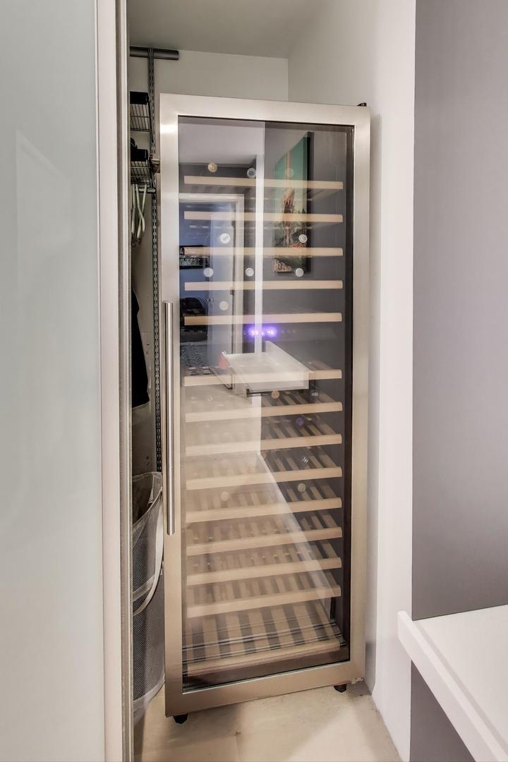 520 N HALSTED Street Unit: 410