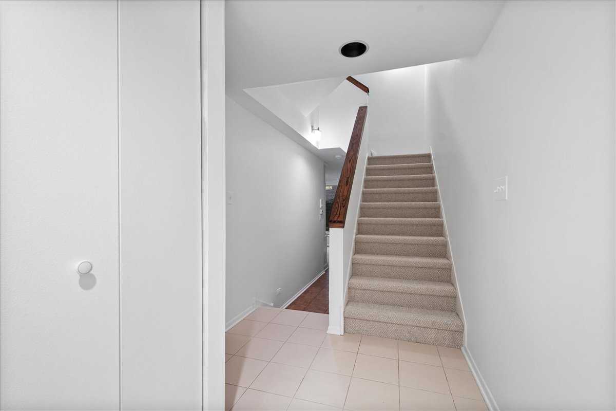 1848 N Dayton Street