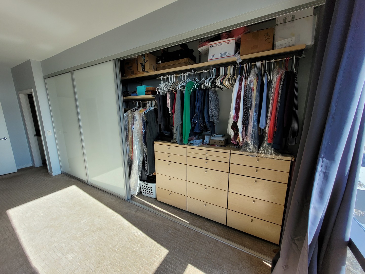 860 W Blackhawk Street Unit: 1502