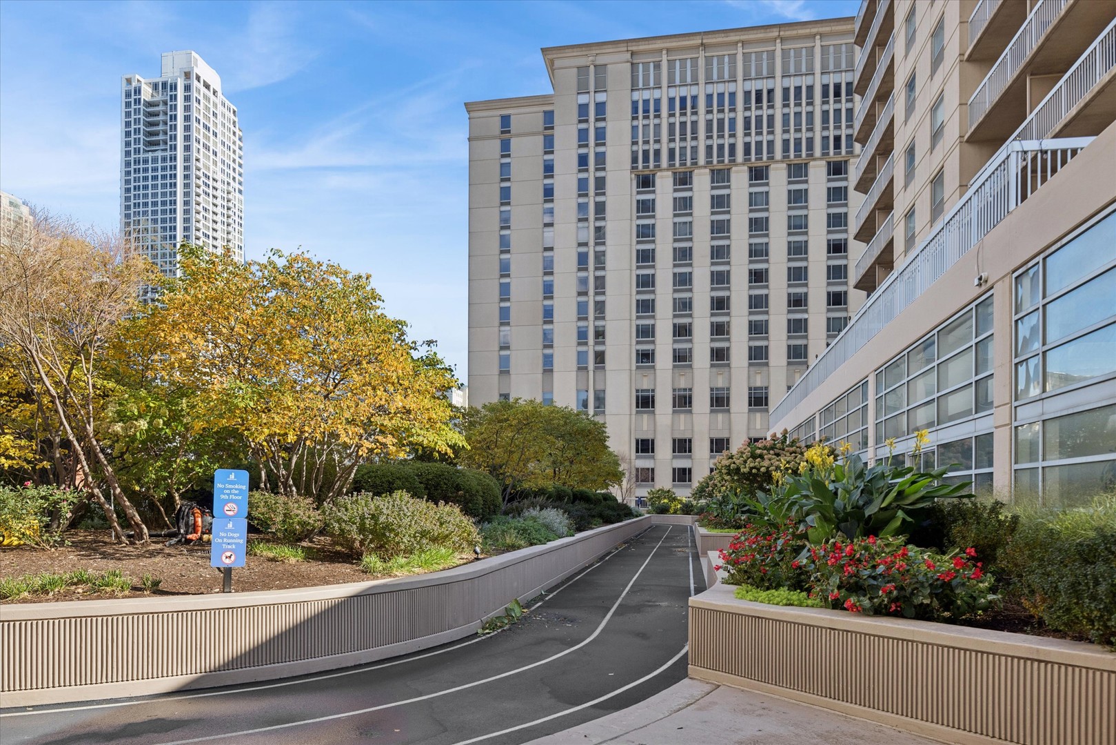 545 N Dearborn Street Unit: 3206