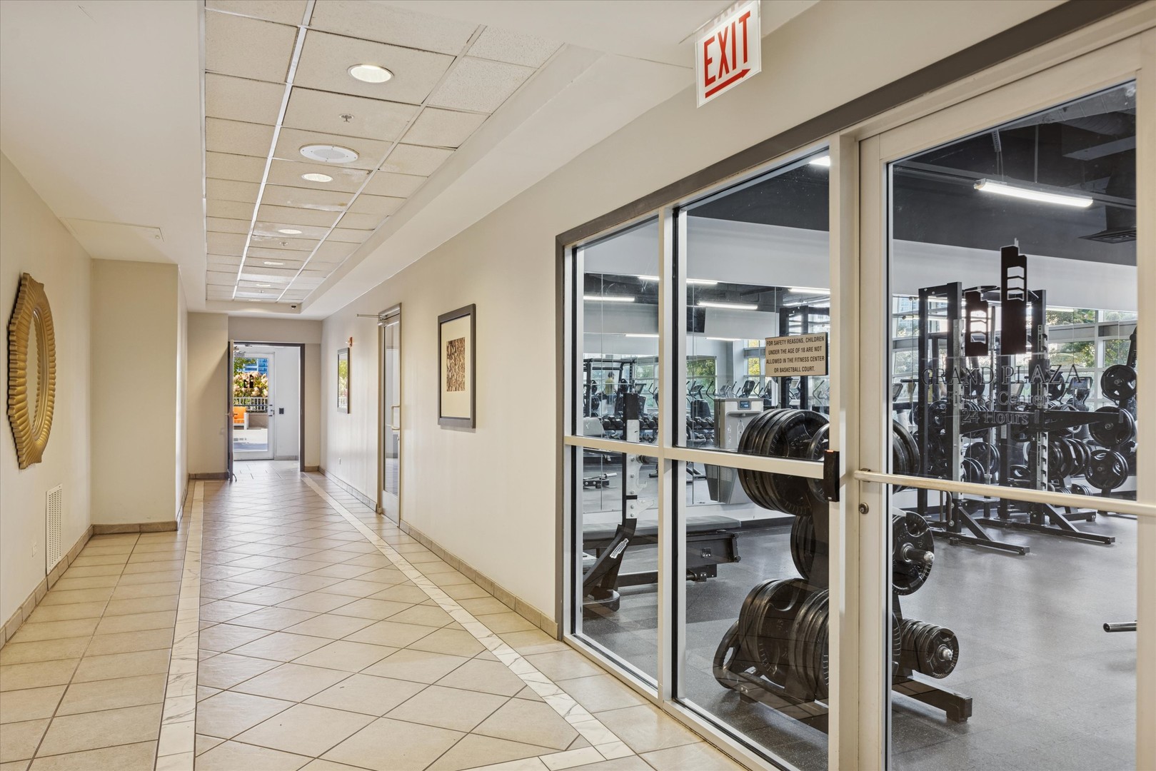 545 N Dearborn Street Unit: 3206