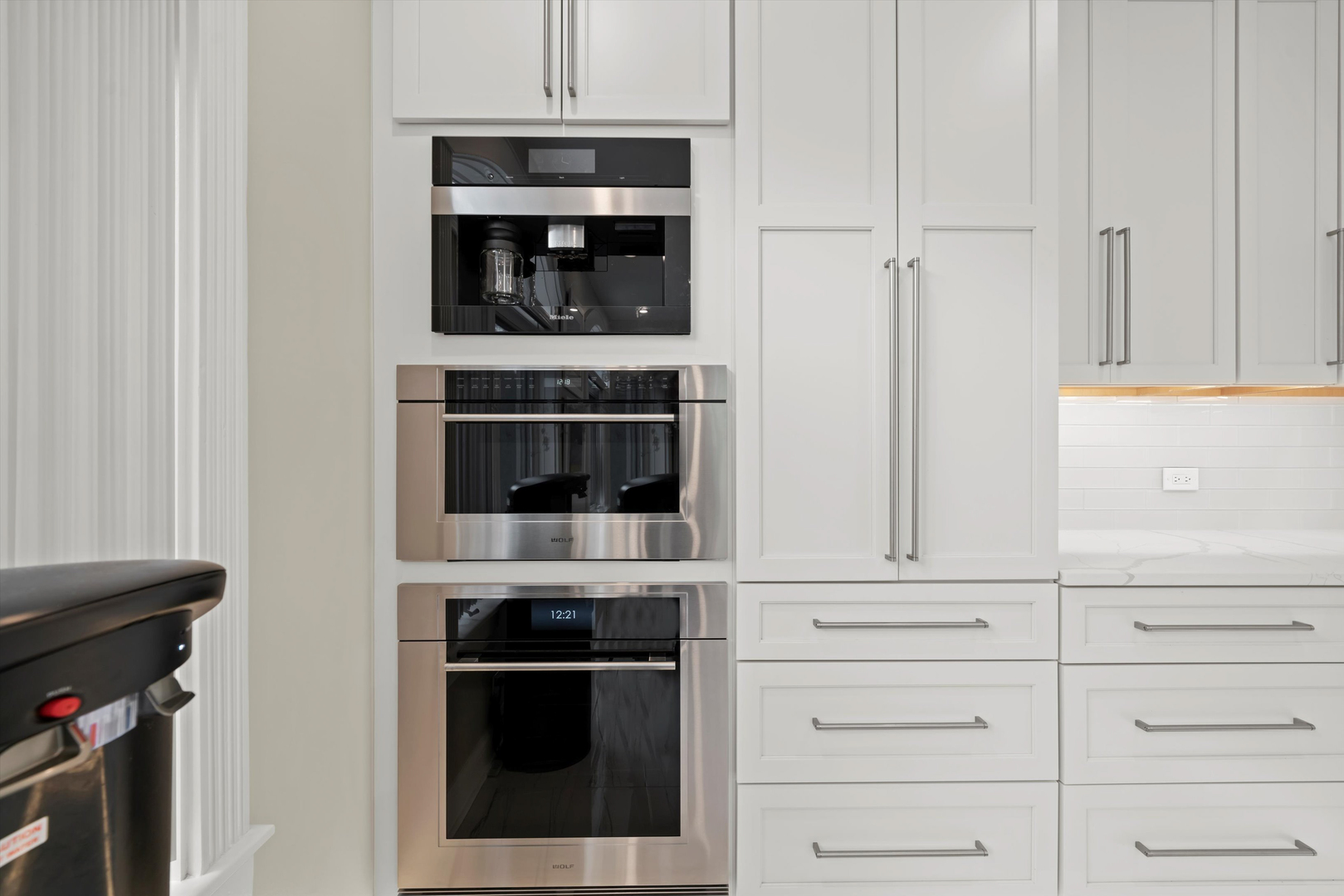 1045 Rosemary Terrace