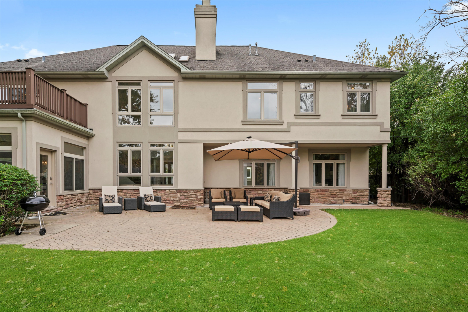 1045 Rosemary Terrace