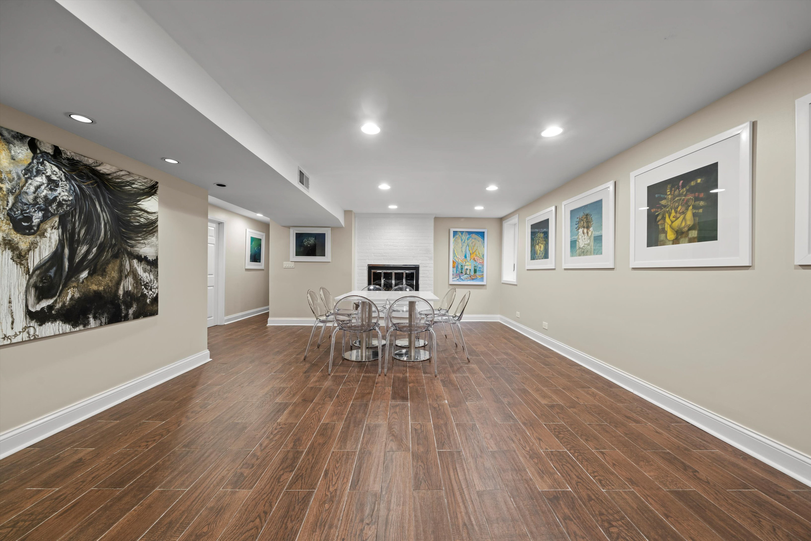 1045 Rosemary Terrace