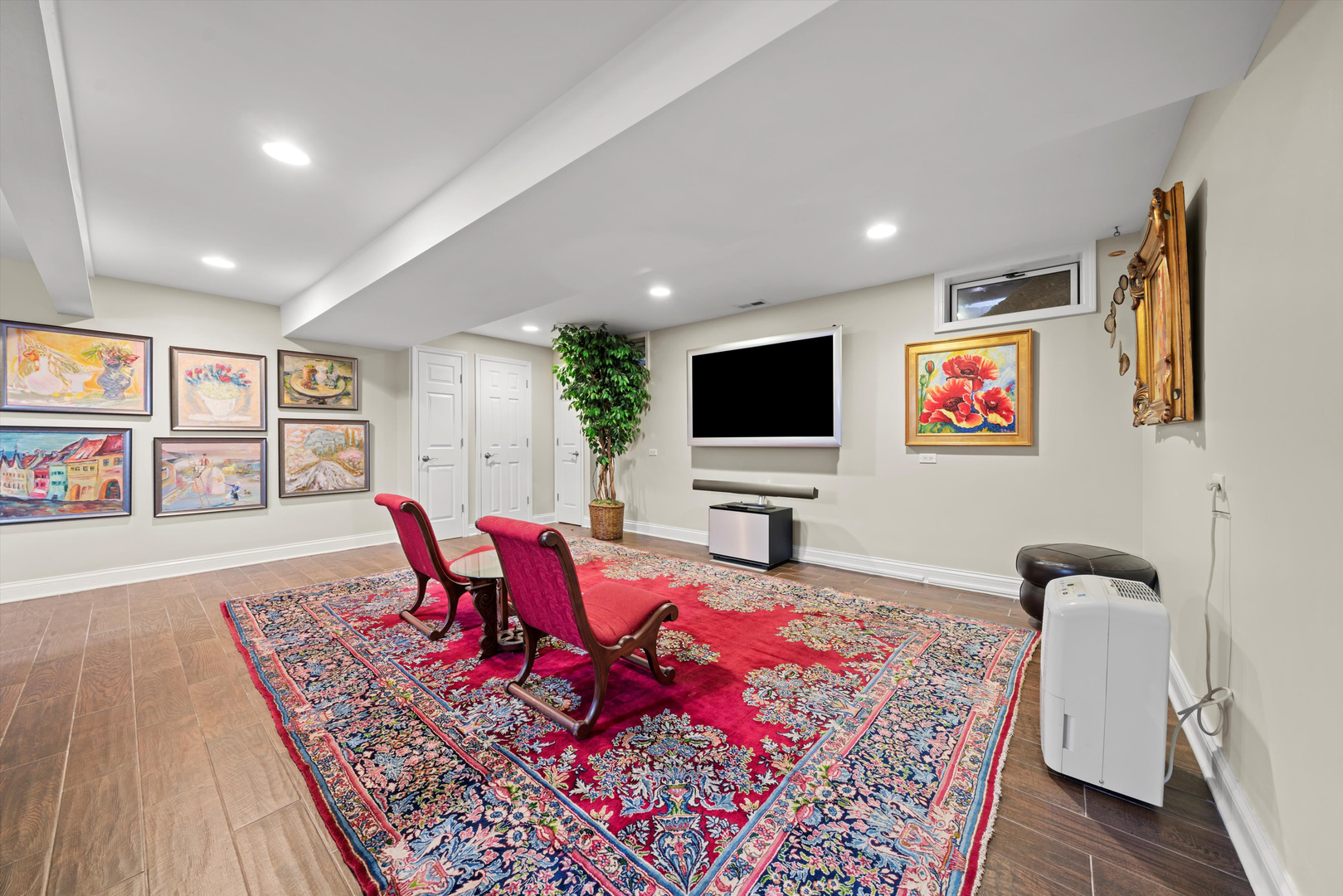 1045 Rosemary Terrace