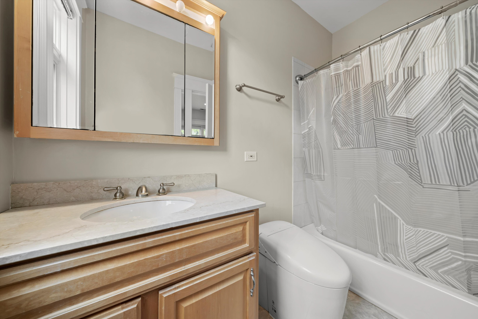 1045 Rosemary Terrace