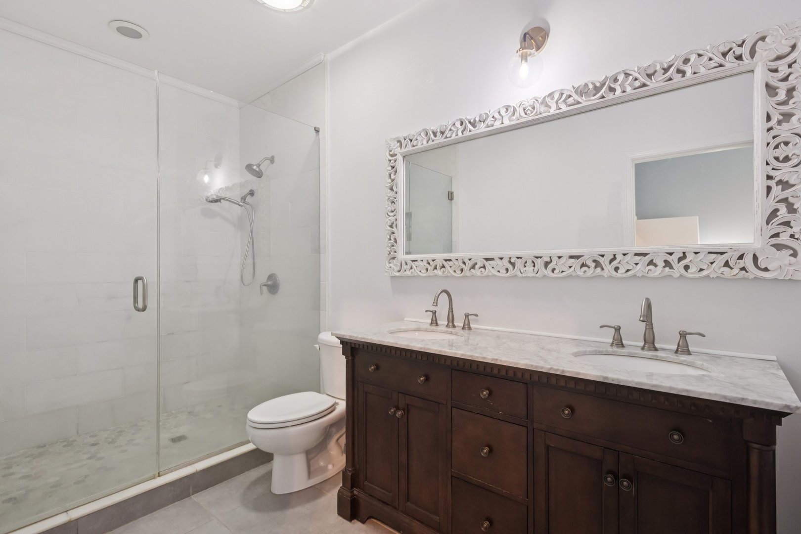 1747 W Pierce Avenue Unit: 2