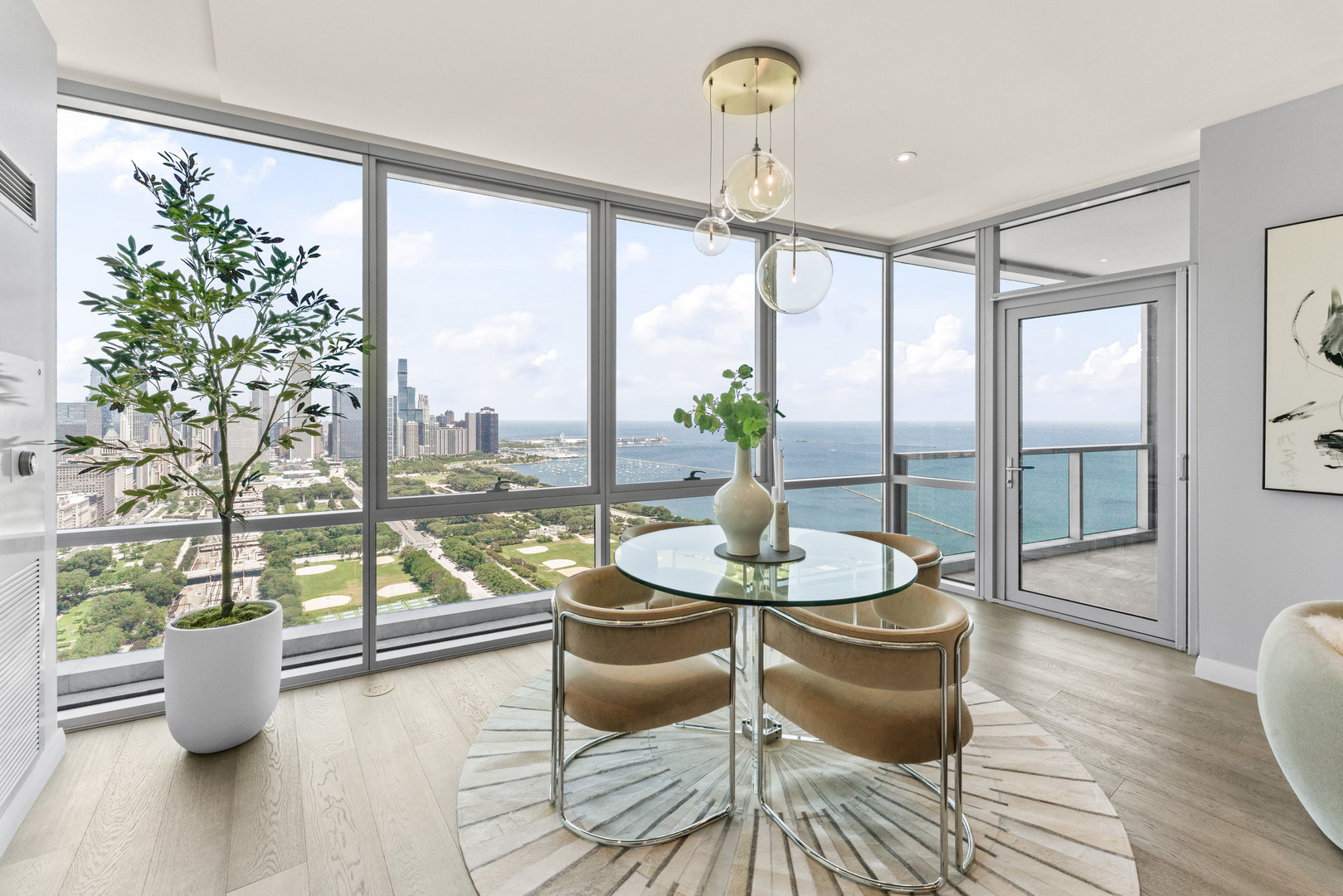 1201 S Prairie Avenue Unit: 4702