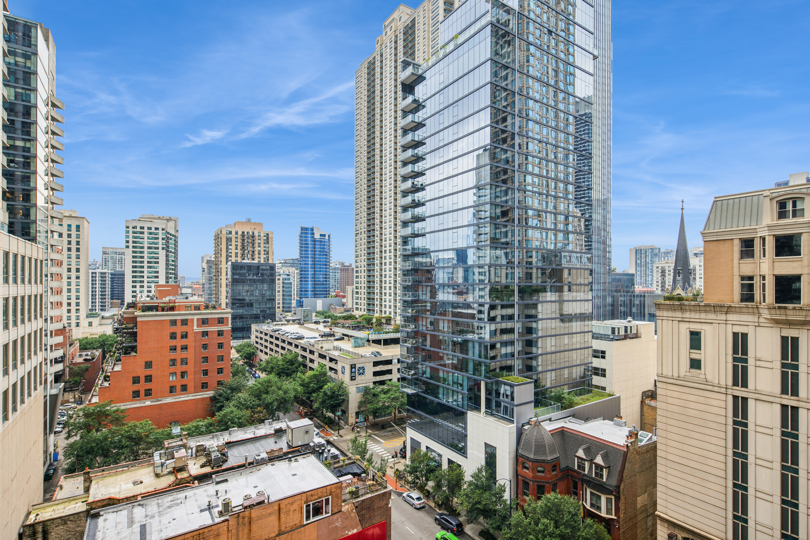 21 E Huron Street Unit: 1101