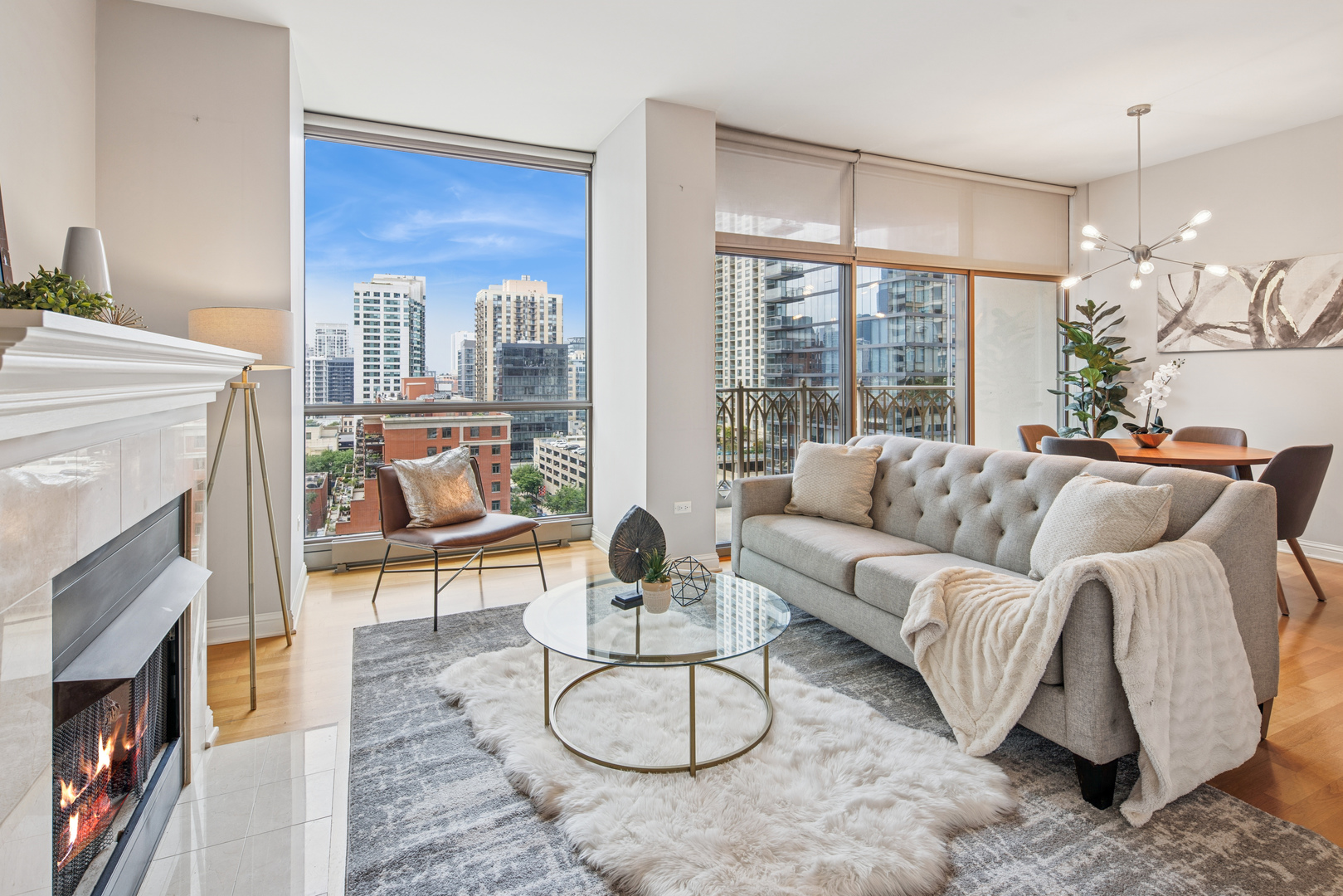 21 E Huron Street Unit: 1101