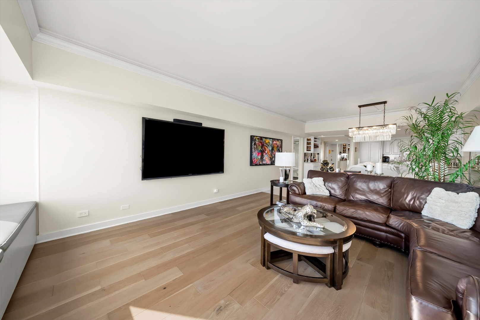 175 E Delaware Place Unit: 7107