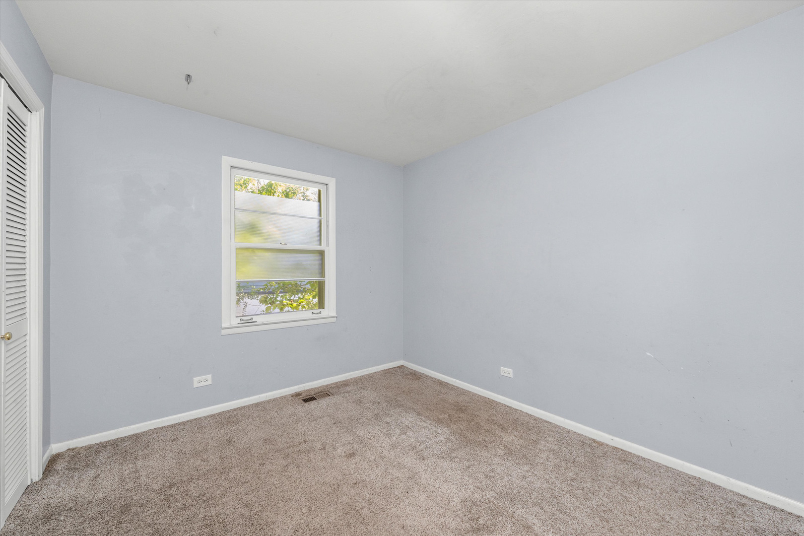 824 Oxford Street