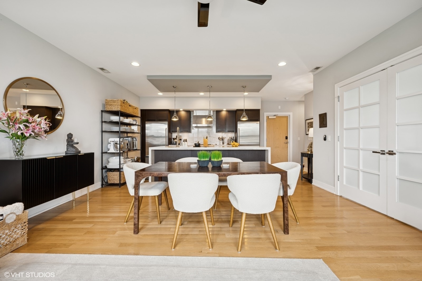 1317 N Larrabee Street Unit: 304