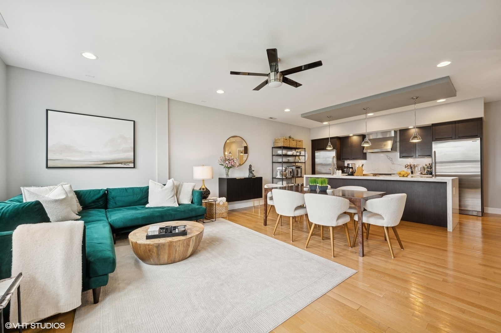 1317 N Larrabee Street Unit: 304