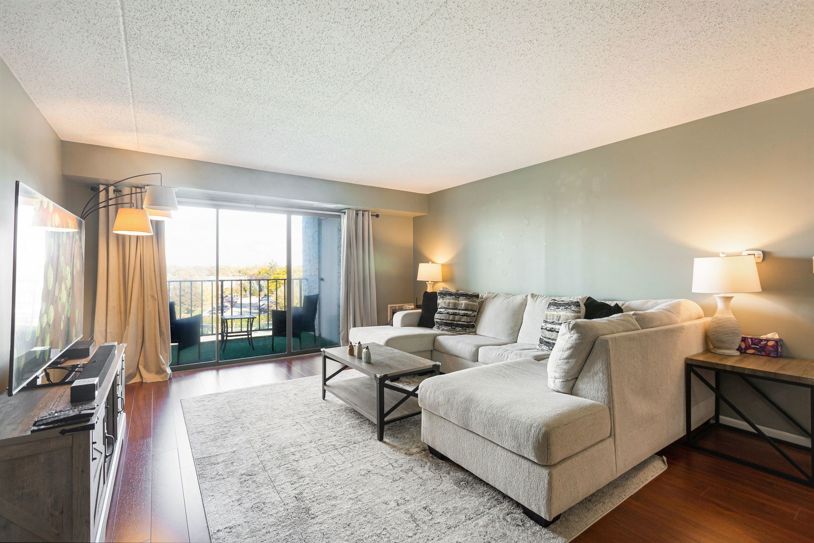 450 Plum Creek Drive Unit: 410