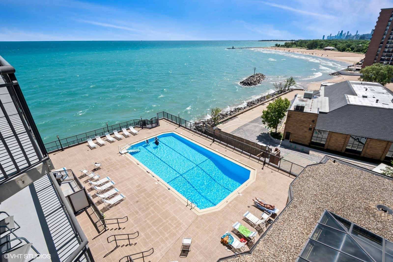 6007 N Sheridan Road Unit: 25E