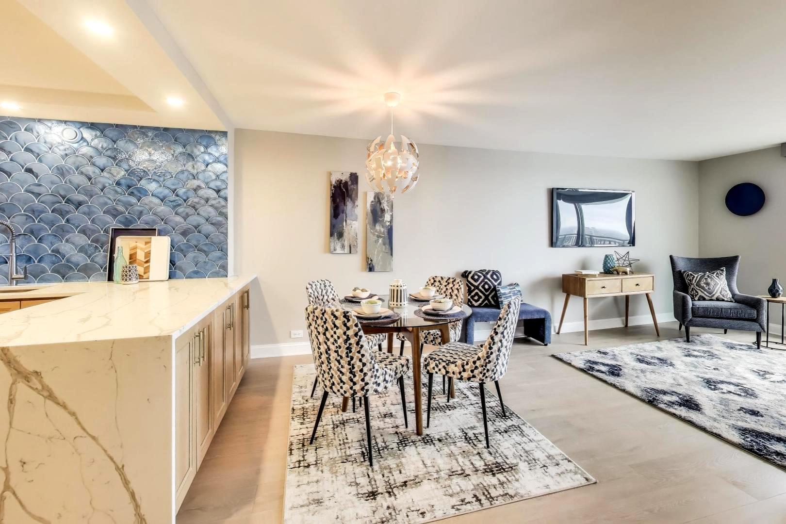 6007 N Sheridan Road Unit: 25E