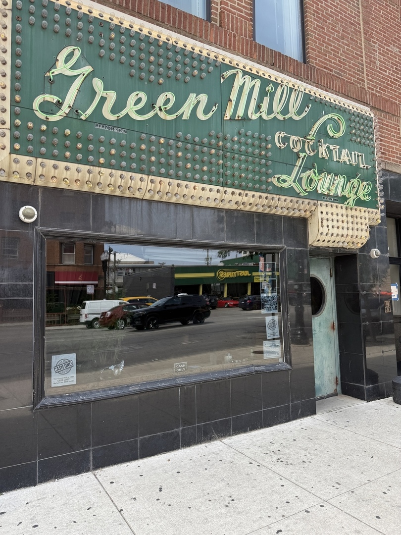 4616 N Magnolia Avenue Unit: 1