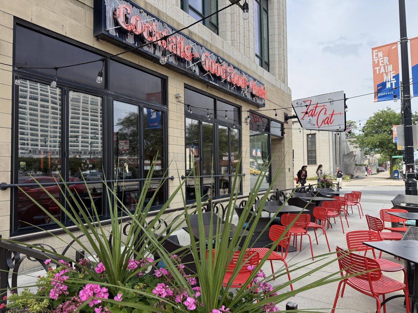 4616 N Magnolia Avenue Unit: 1