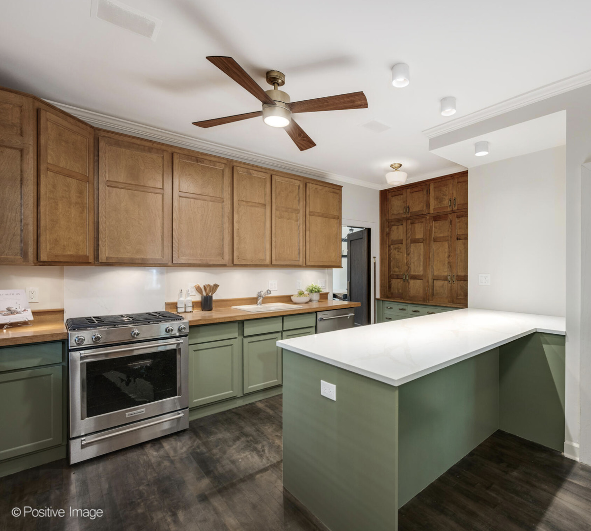 4616 N Magnolia Avenue Unit: 1