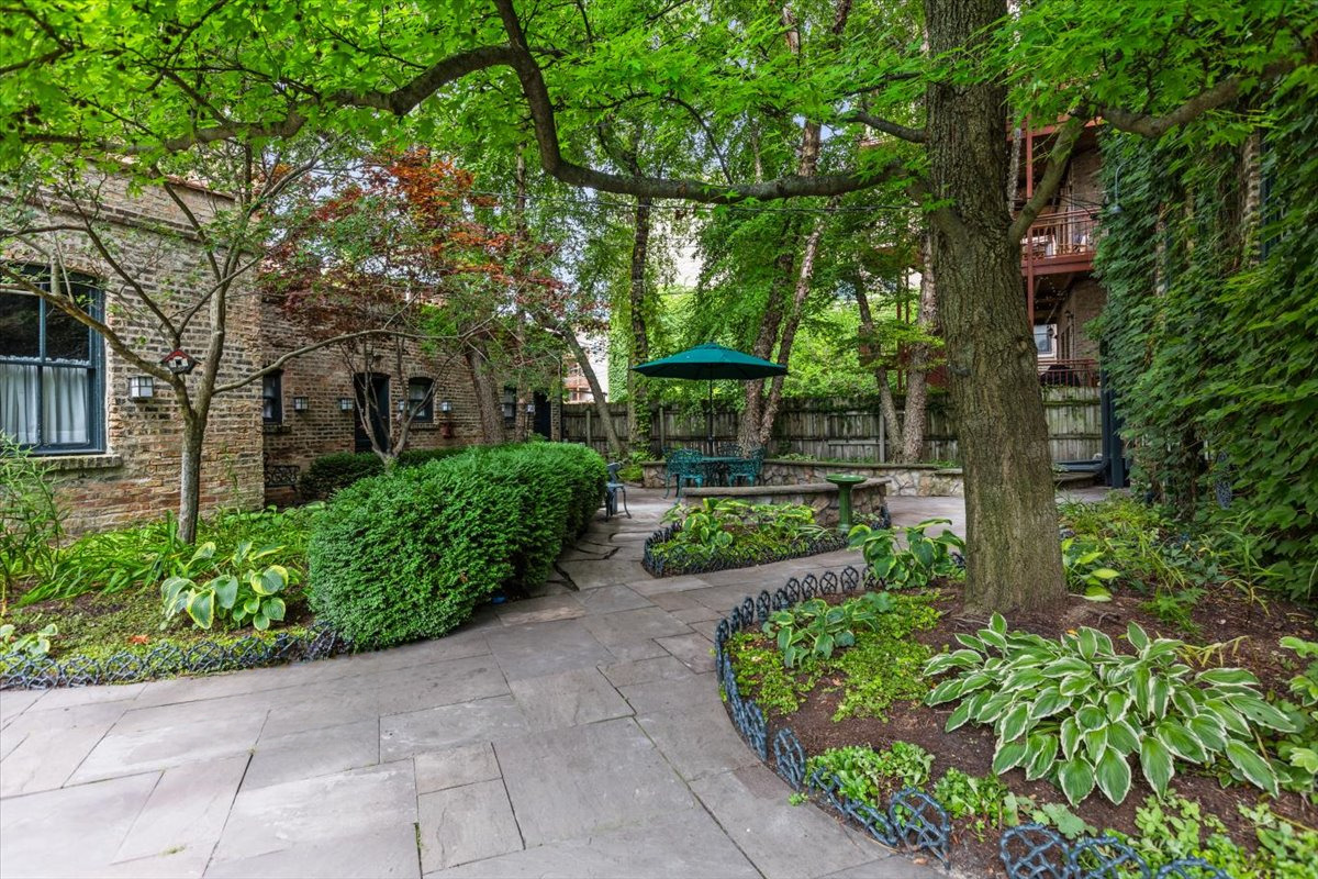 4616 N Magnolia Avenue Unit: 1