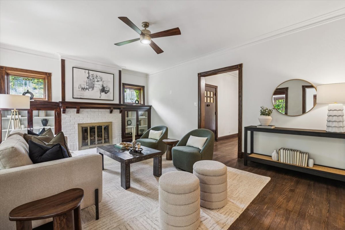 4616 N Magnolia Avenue Unit: 1