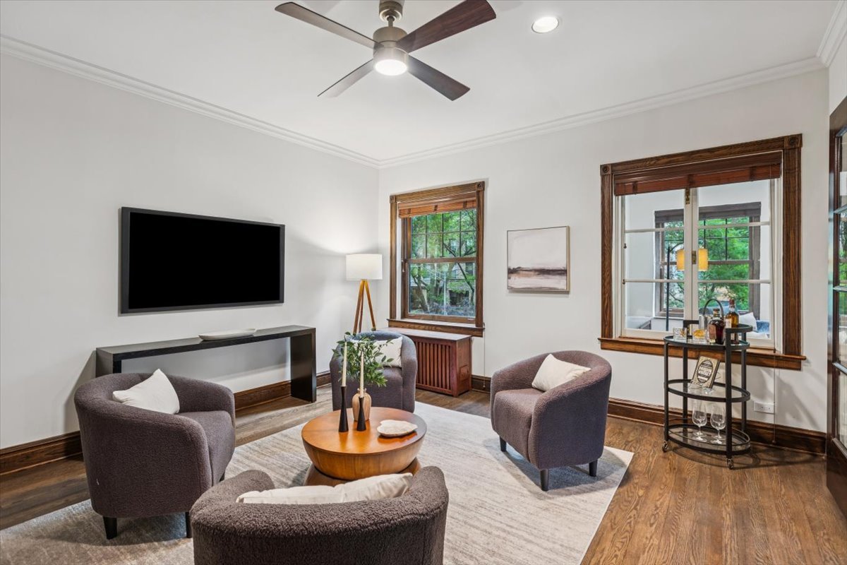 4616 N Magnolia Avenue Unit: 1