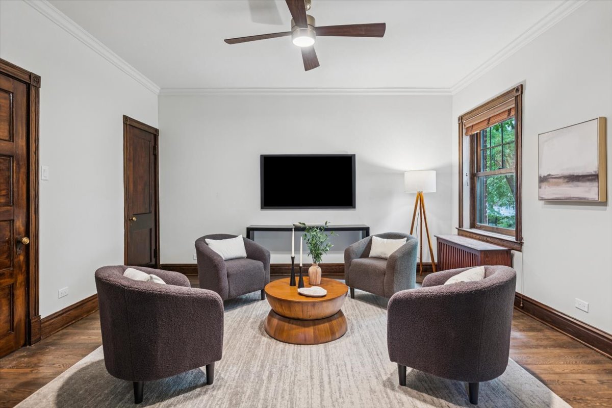 4616 N Magnolia Avenue Unit: 1