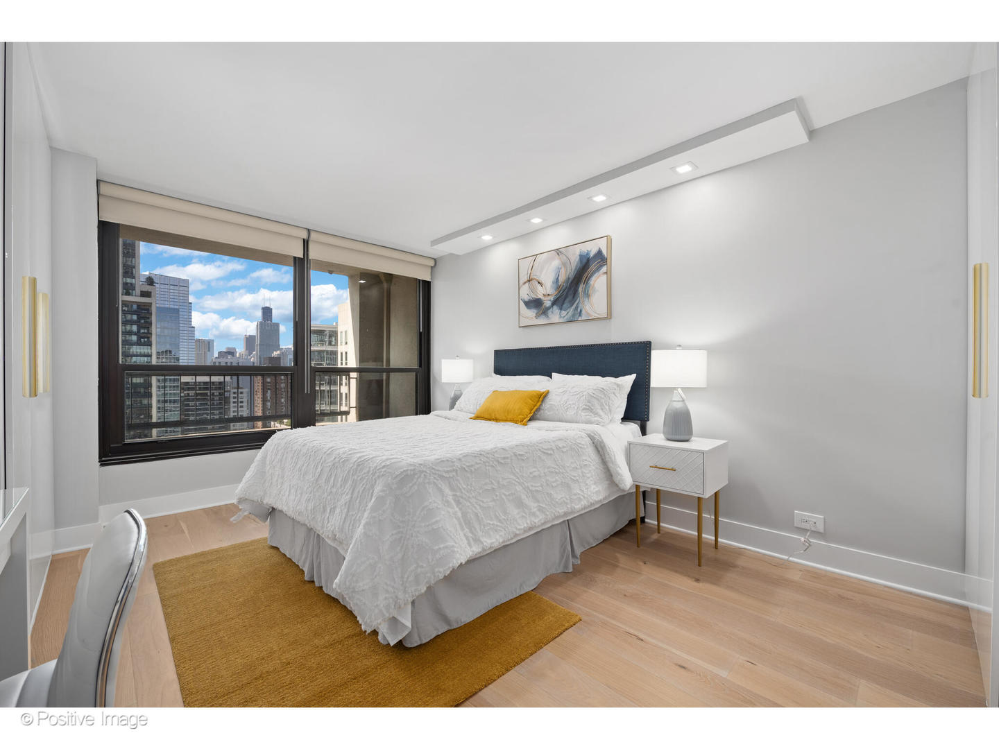 1030 N State Street Unit: 21K