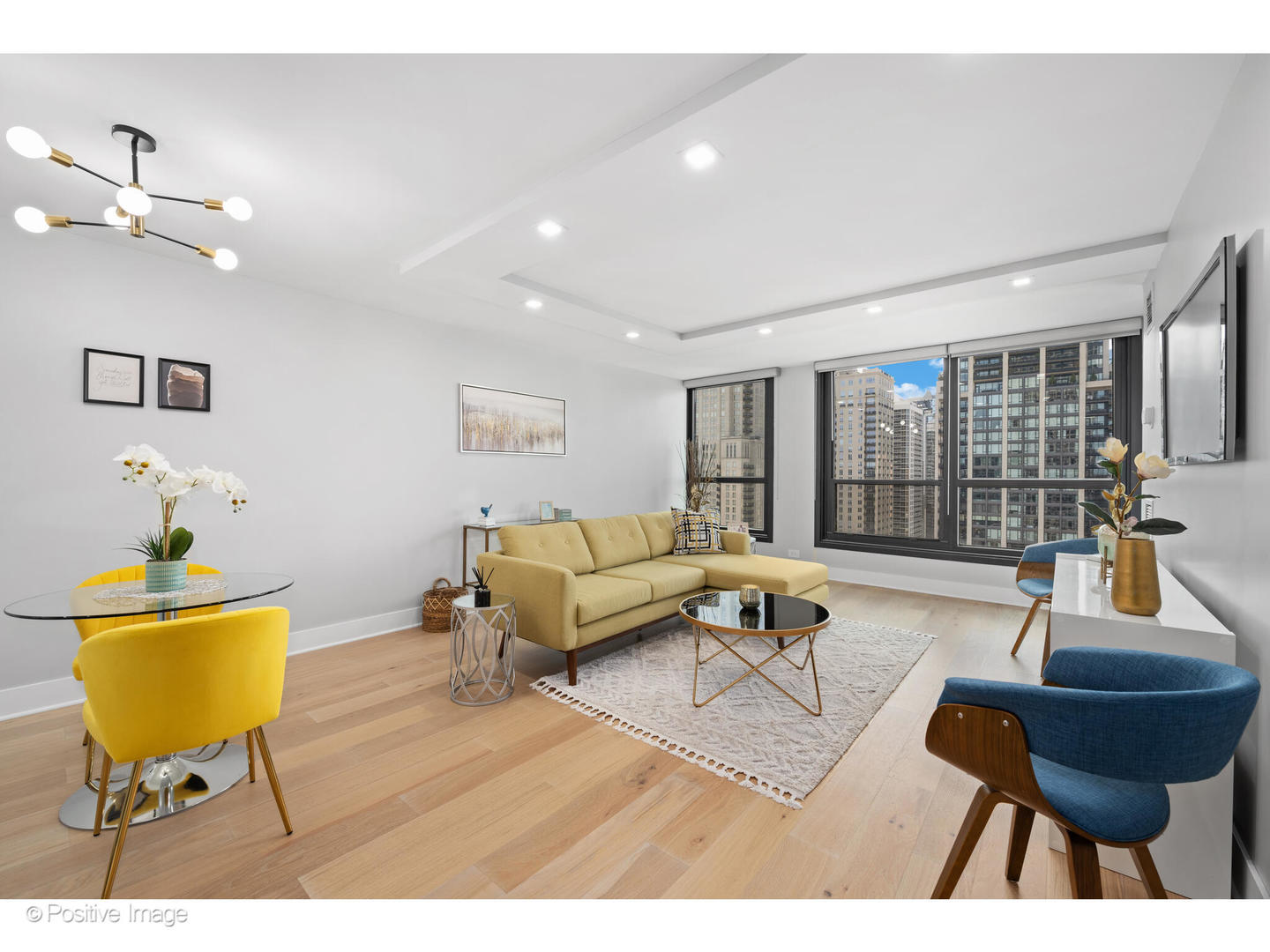 1030 N State Street Unit: 21K