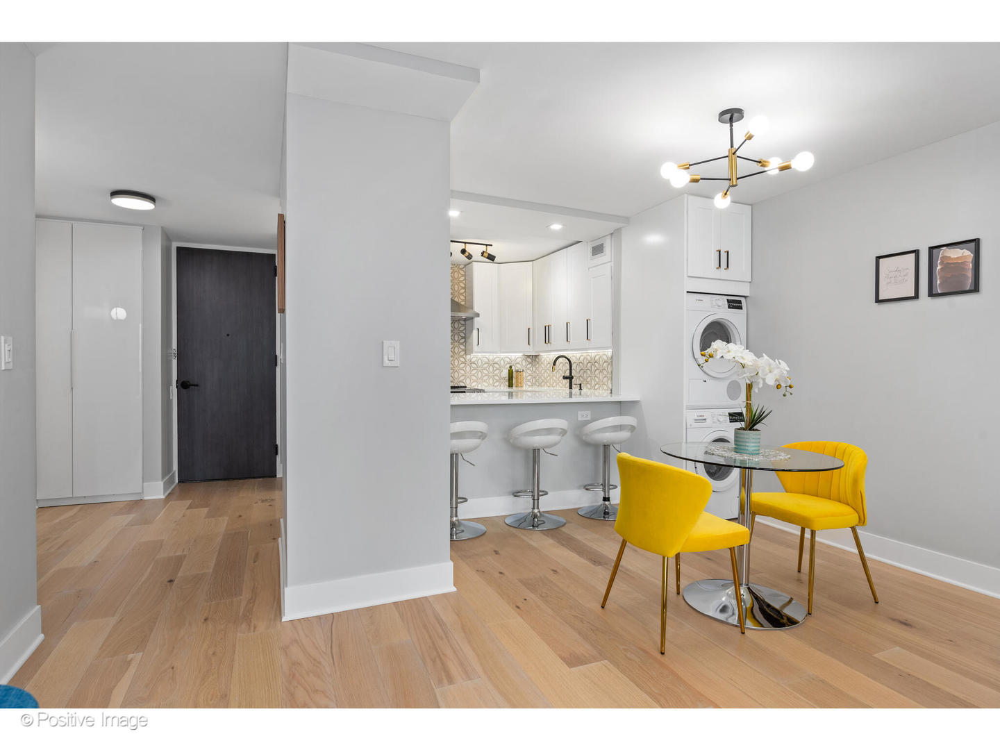 1030 N State Street Unit: 21K