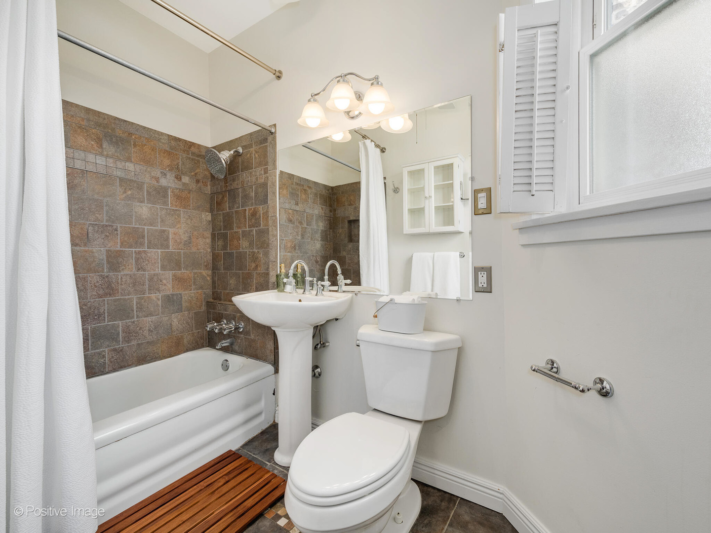 2116 N Seminary Avenue Unit: 28