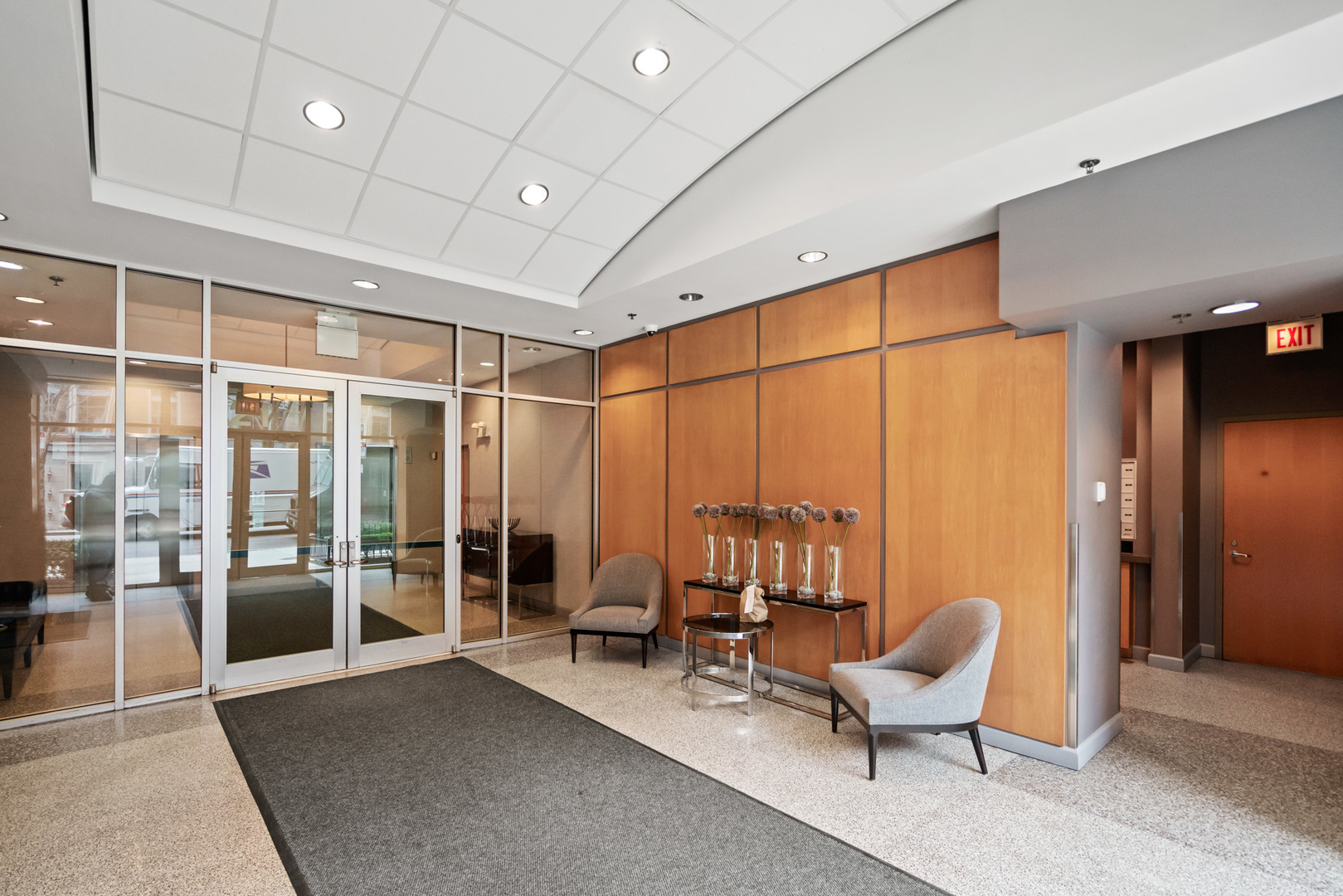 421 W HURON Street Unit: 1407