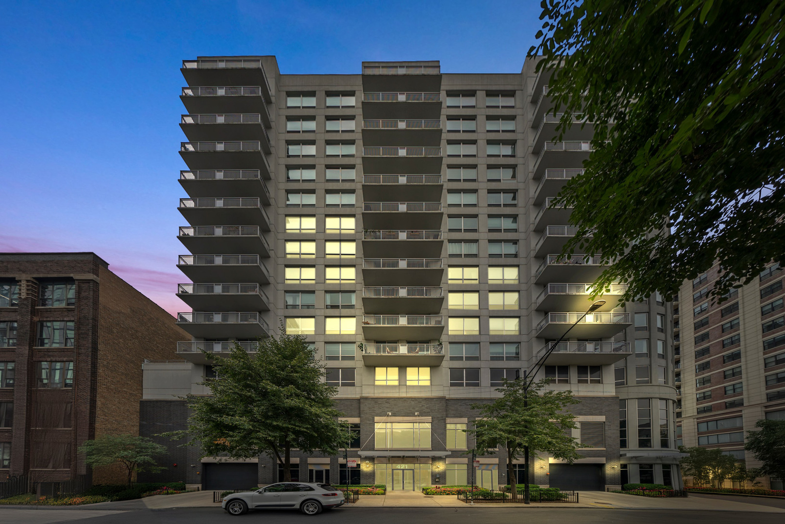 421 W HURON Street Unit: 1407